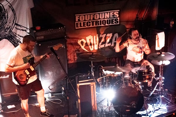 Punk Is Uniting Divided Generations/Le punk unit des générations fragmentées